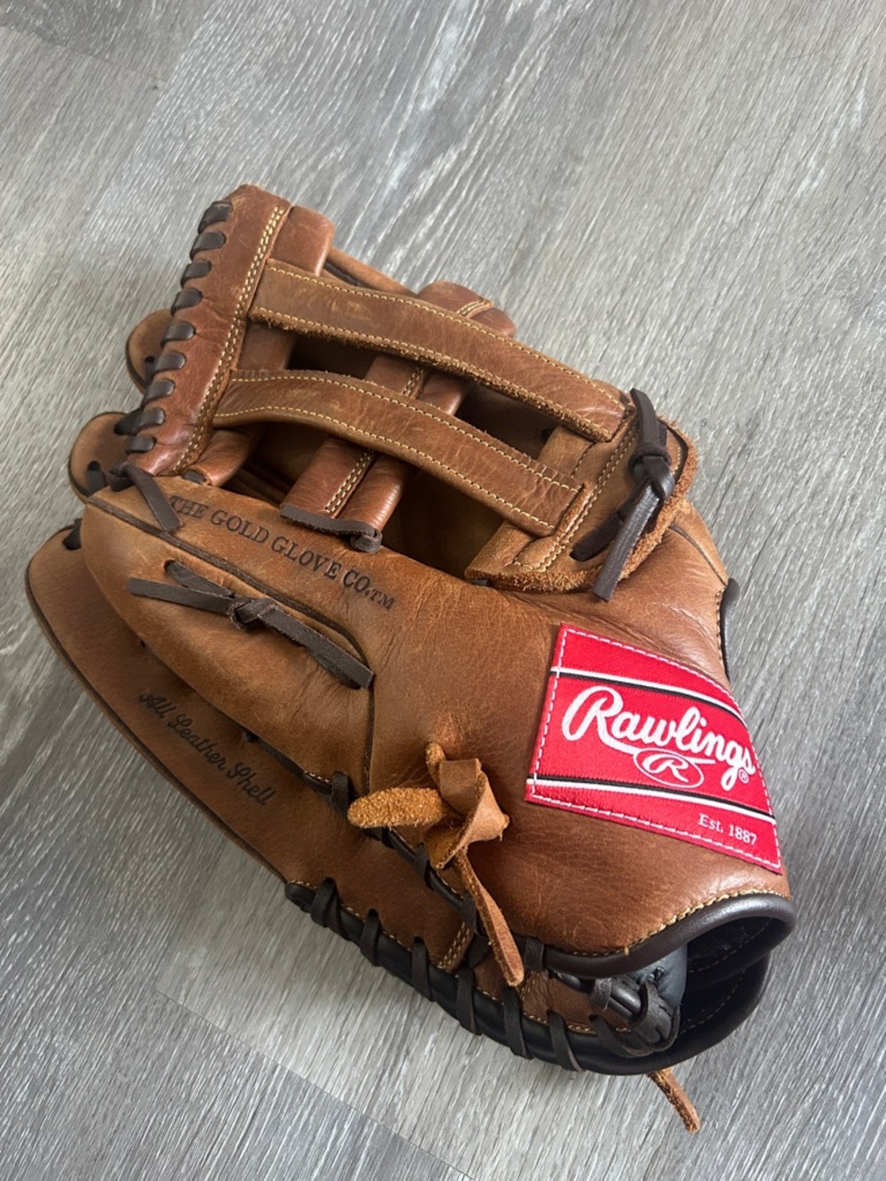 Rawlings Tan/Brown Leather 14 inch Softball or Baseball Glove Left Hand Player